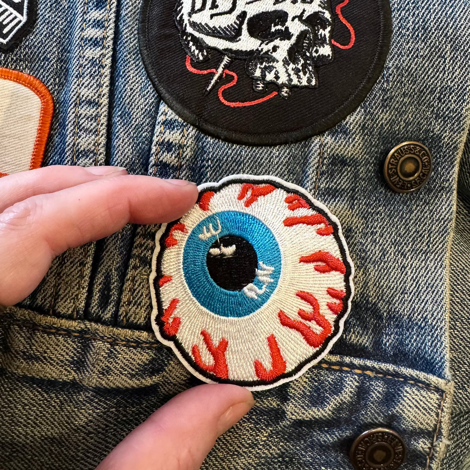 eyeball patch, creepy eyeballs, cool patch, dog patch